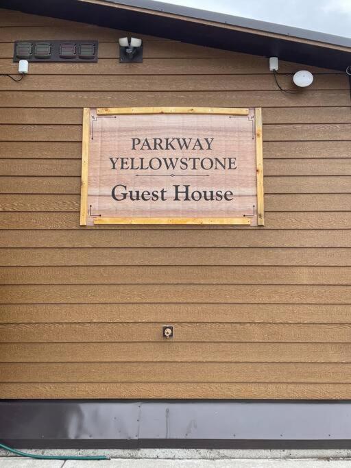 Parkway Yellowstone Guest House Apartment #3 Gardiner Zewnętrze zdjęcie