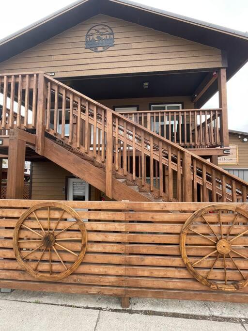 Parkway Yellowstone Guest House Apartment #3 Gardiner Zewnętrze zdjęcie
