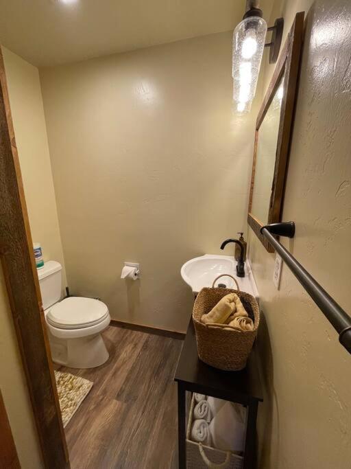 Parkway Yellowstone Guest House Apartment #3 Gardiner Zewnętrze zdjęcie