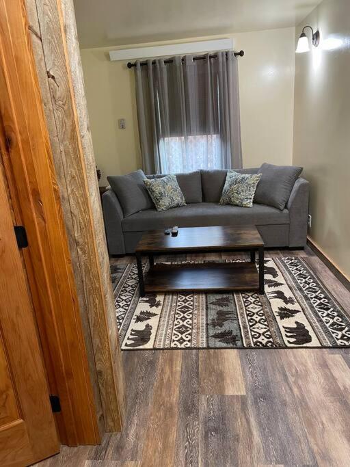 Parkway Yellowstone Guest House Apartment #3 Gardiner Zewnętrze zdjęcie
